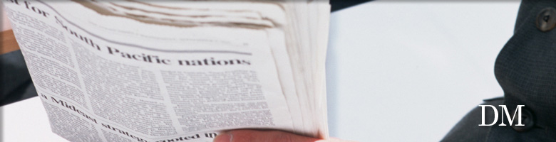 �N���G�[�^�[���C�̂c�l��s����